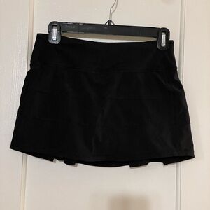 Lululemon Pace Rival Skirt ~12” lined size 4 athletic